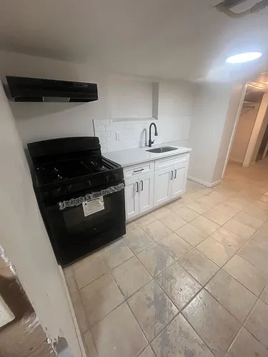 24 Eckert Ave Photo 1