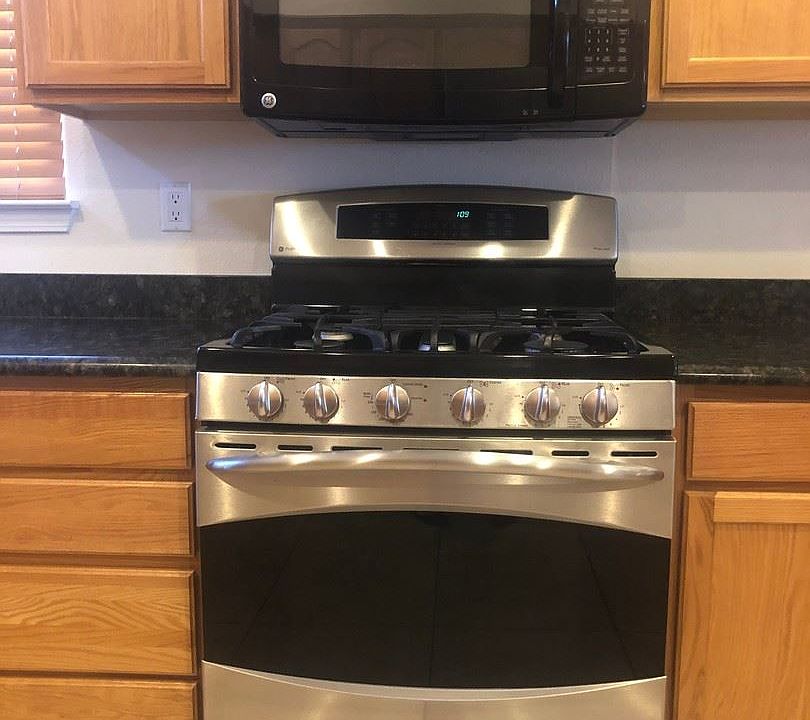 1st image of 9552 Jacks Creek Dr NW