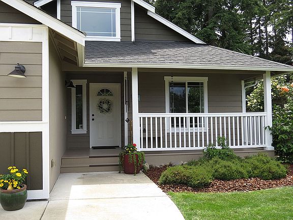 3rd image of 4822 204th  St. Ct E