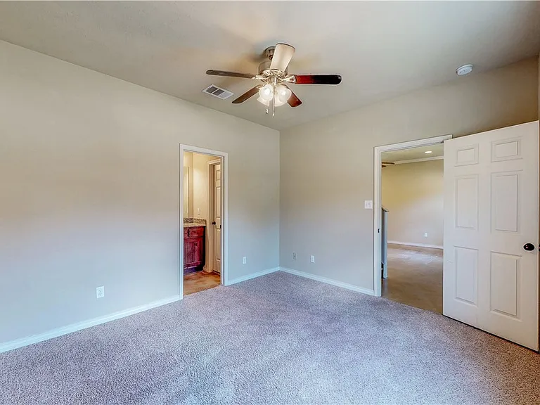 3416 Cullen Trl #A — Photo 20