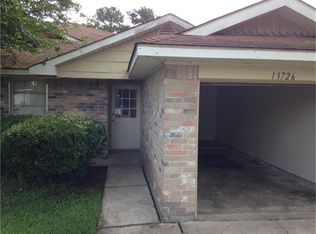 13726 Sableglen St, Houston, TX 77014