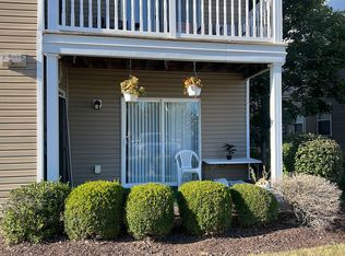 9755 Newham Dr APT D, Affton, MO