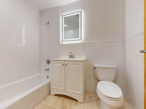 346 Coney Is Avenue image 19 of 25