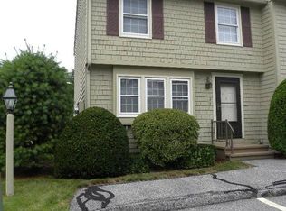 2 Royal Oaks Dr, Auburn, ME 04210