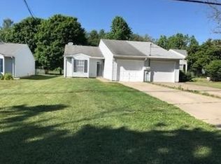 210 Jeffie Ln, Shepherdsville, KY