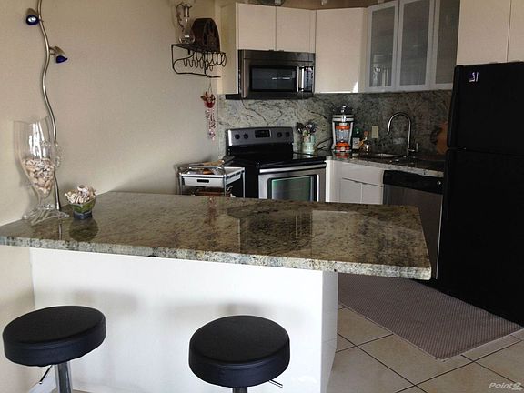 5th image of 2000 Gulf Blvd #608