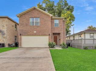919 E 36th St, Houston, TX 77022