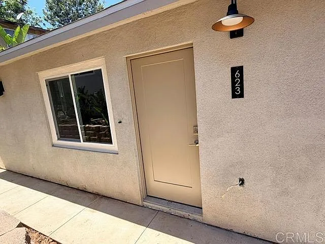 623 E 3rd Ave — Photo 3