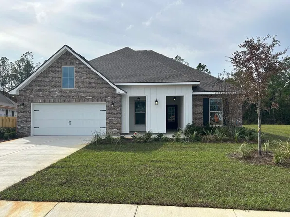 64 Celestial Cir, Freeport, FL 32439