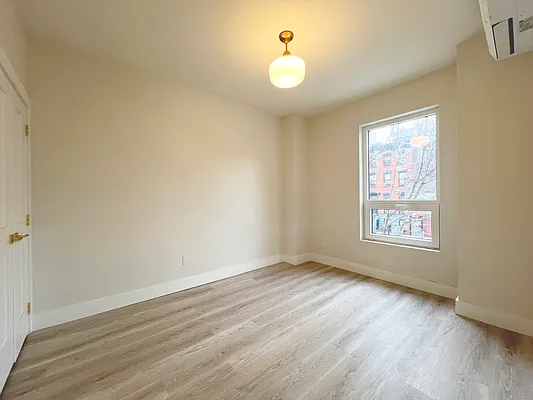 Rented by MADEHOME | media 10