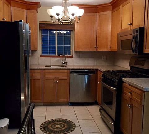 3rd image of 444 67th Streetth St #1F