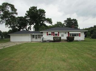 58670 Elm Rd, Mishawaka, IN 46544