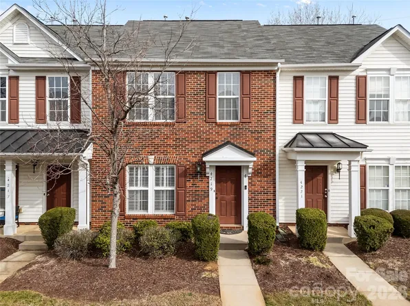 4219 Coulter Xing, Charlotte, NC 28213