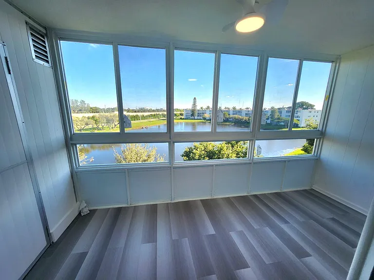 4047 Lincoln Pl #C — Photo 20