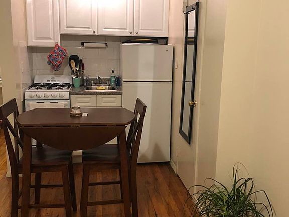 2nd image of 239 E 84th St APT 2B