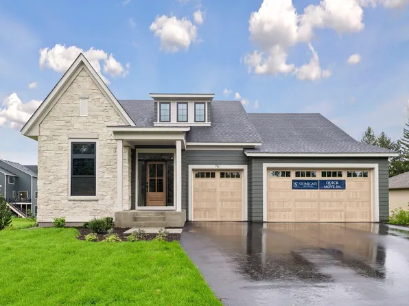 751 W 96th St, Chanhassen, MN 55317