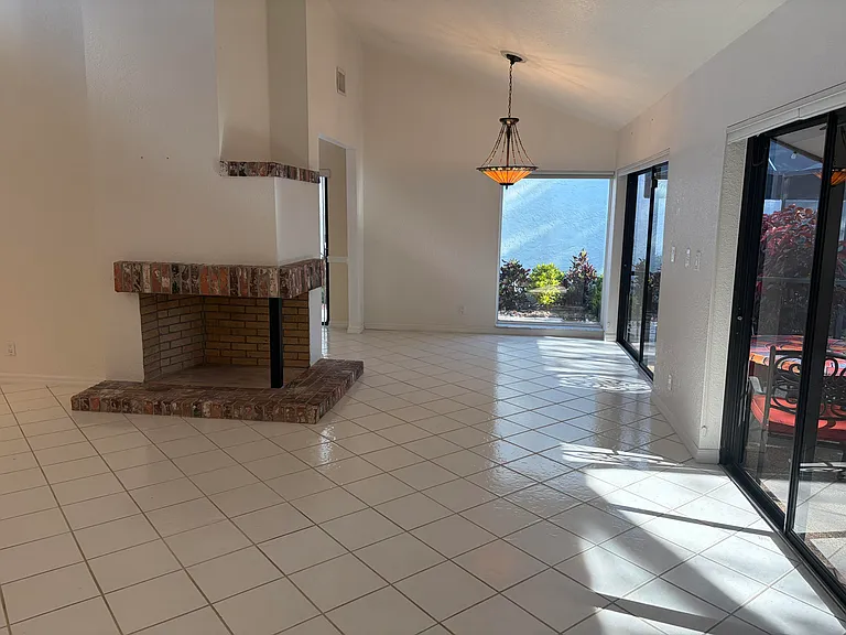21435 Campo Allegro Dr — Photo 21