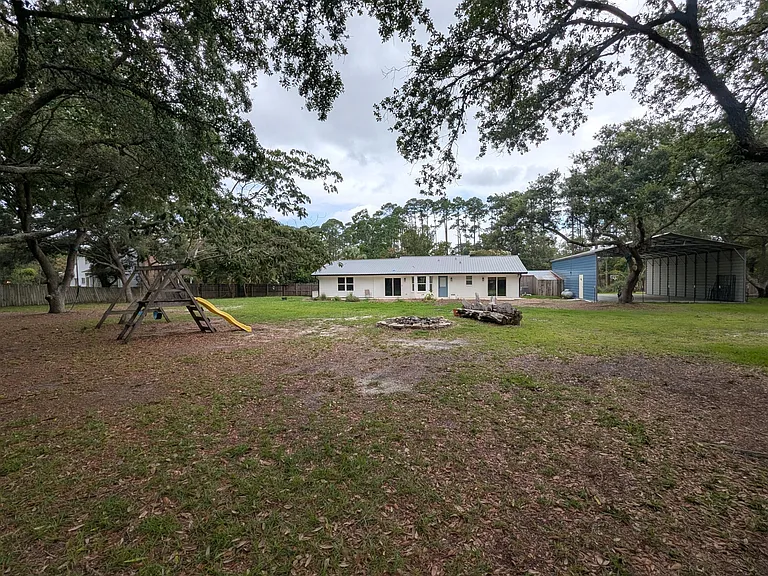 8717 Sand Pine Dr — Photo 35