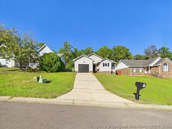 317 Abbottswood Dr, Fayetteville, NC 28301