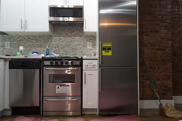 Rented by Nooklyn NYC LLC | media 37