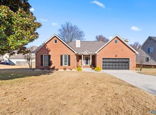 107 Pebblebrook Cir, Madison, AL 35758