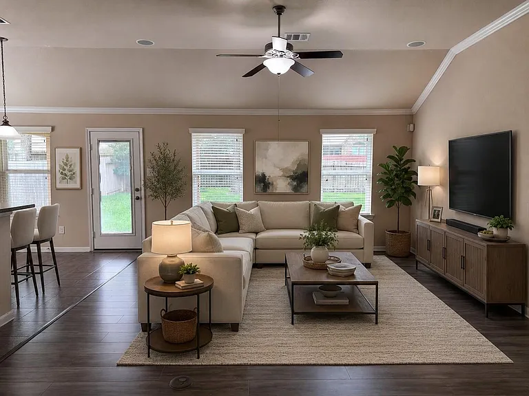 151 Forest Heights Ln — Photo 4