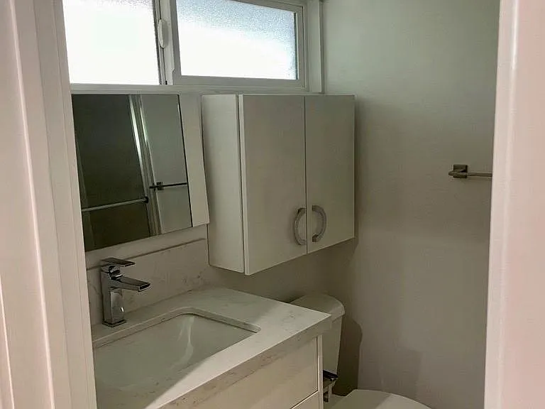 Apartment 18