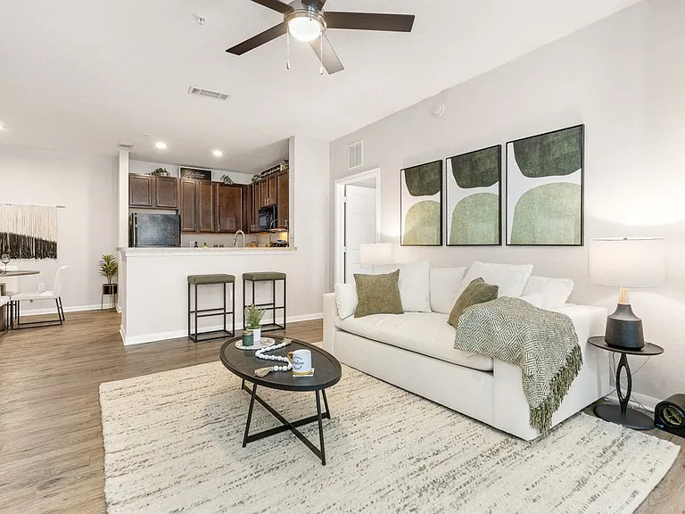Las Brisas Apartments in Round Rock, Texas