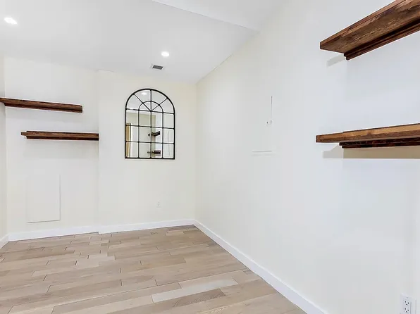 75 Wall Street image 16 of 35