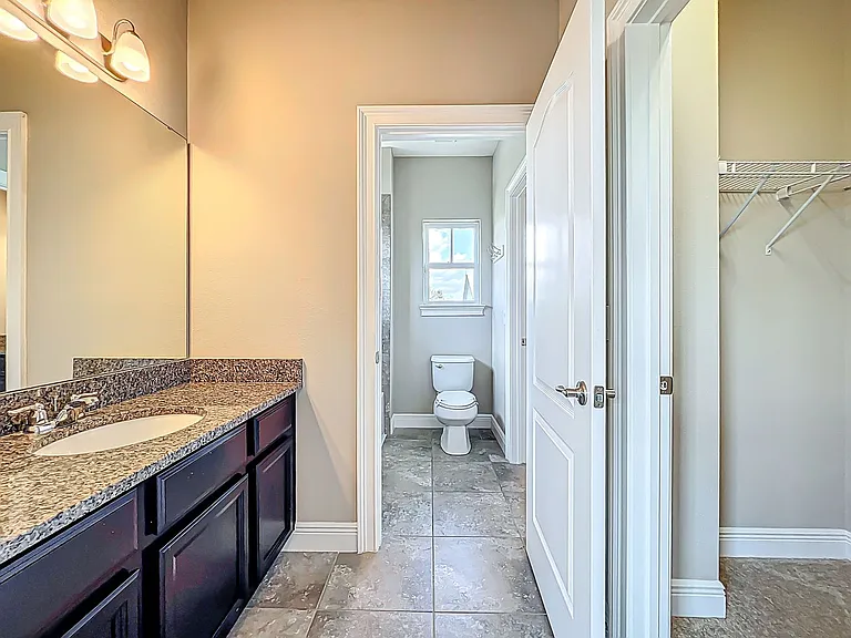 9421 Dugard Ct — Photo 37