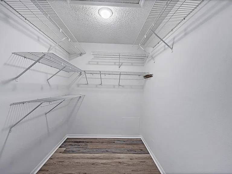 4998 Tamarack Trl — Photo 22