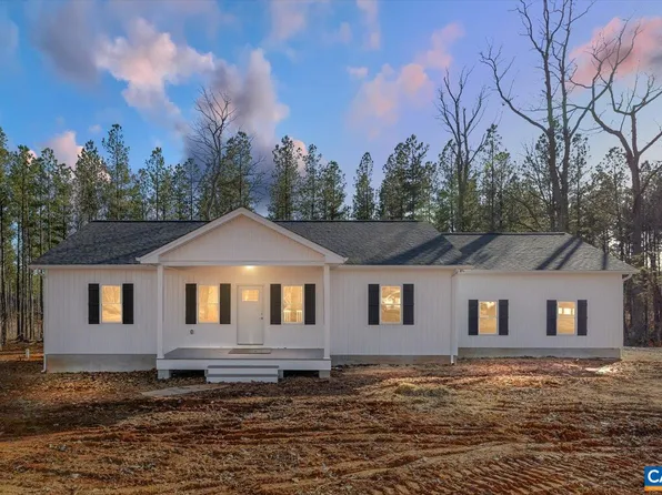 1039 Poplar Ave, Mineral, VA 23117