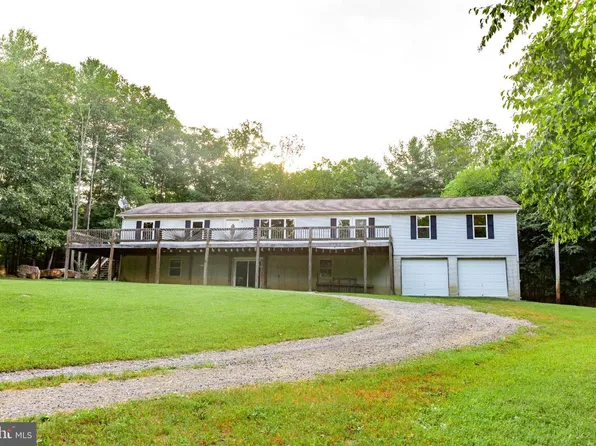 91 Cary Ct, Capon Bridge, WV 26711