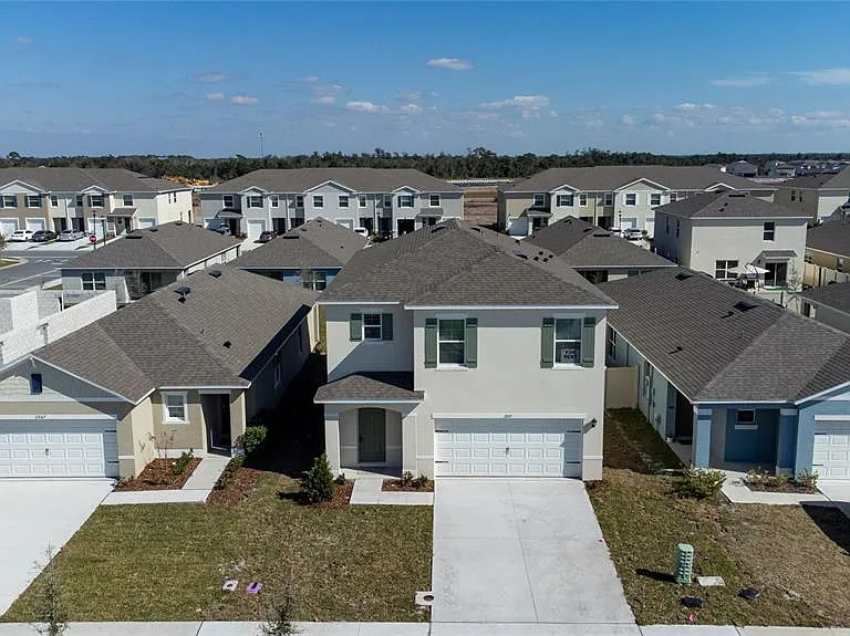 2071 Tay Wes Dr — Photo 2