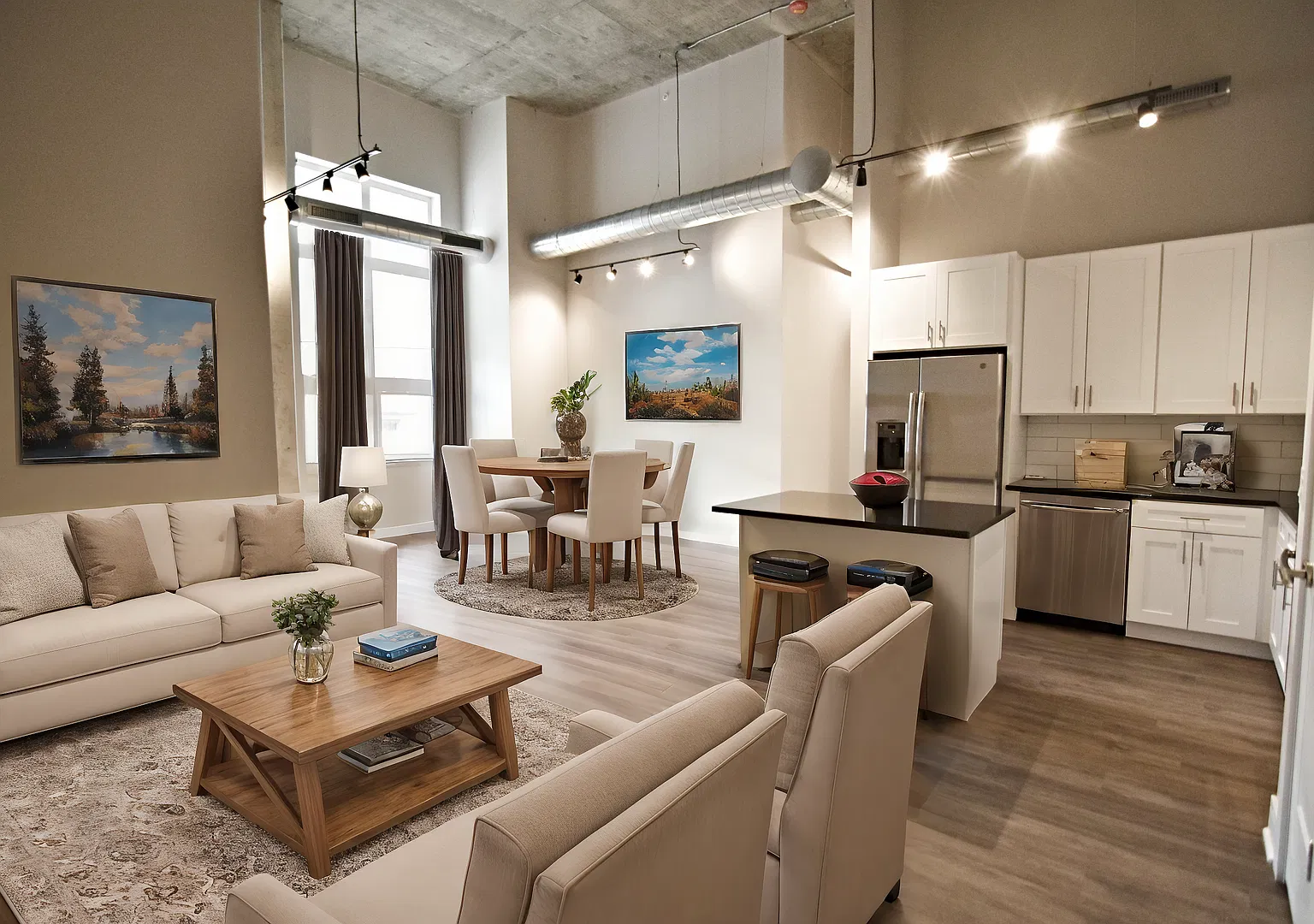 3 bed, 2.0 bath, 1405 sqft, $5,200 — Photo 1