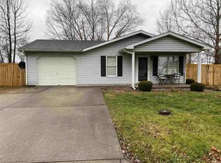 91 Hel Mar Dr, Mitchell, IN 47446