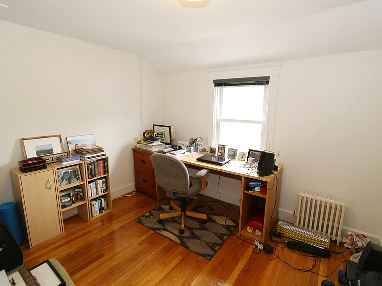 14 Methyl St #3 — Photo 10