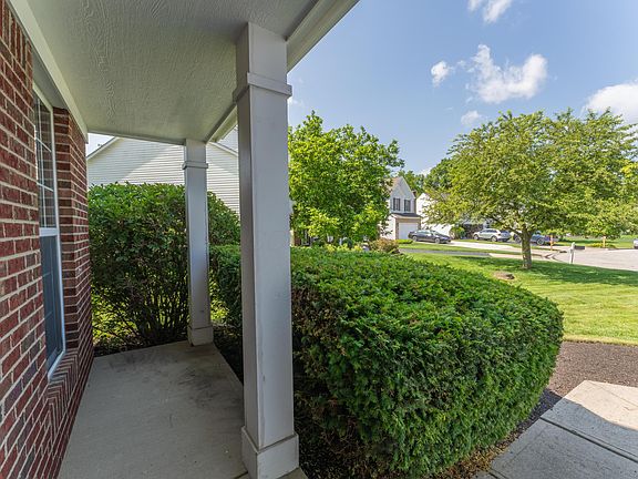 4th image of 750 Stonewater Ct