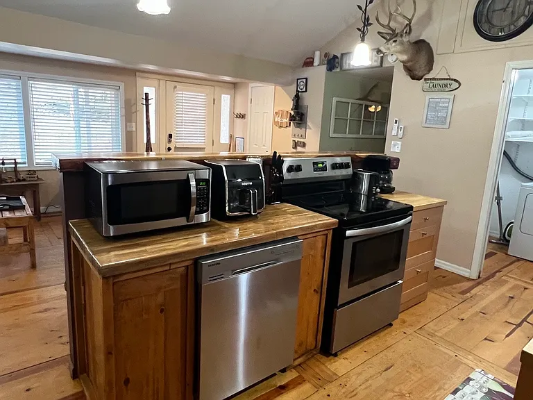 Virginia Rdg — Photo 7