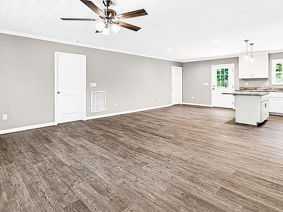 4th image of 1050 Rising View Way