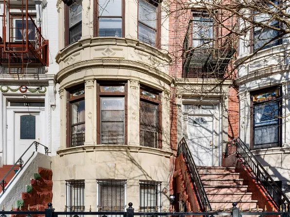 359 E 26th St, Brooklyn, NY 11226