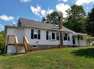 110 Columbia Hill Rd, Danville, PA 17821