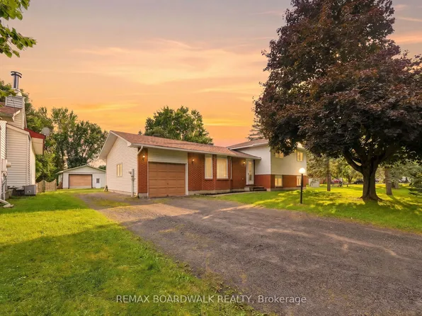 21 Maitland St, Ottawa, ON K0A 2Z0