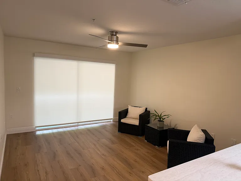 940 Village Trl #1-105 — Photo 8