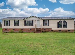 2779 Dawson Cabin Rd, Jacksonville, NC 28540