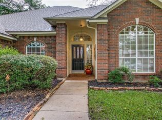 2450 Glen Ridge Dr, Highland Village, TX 75077