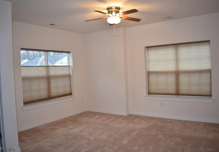 229 Parkview Ln — Photo 13