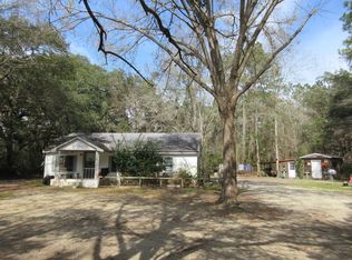 9904 Randall Rd, Mc Clellanville, SC 29458