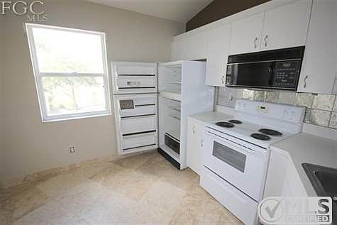 5th image of 12069 Summergate Cir APT 203