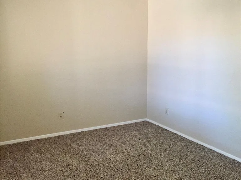 upstairs bedroom #1